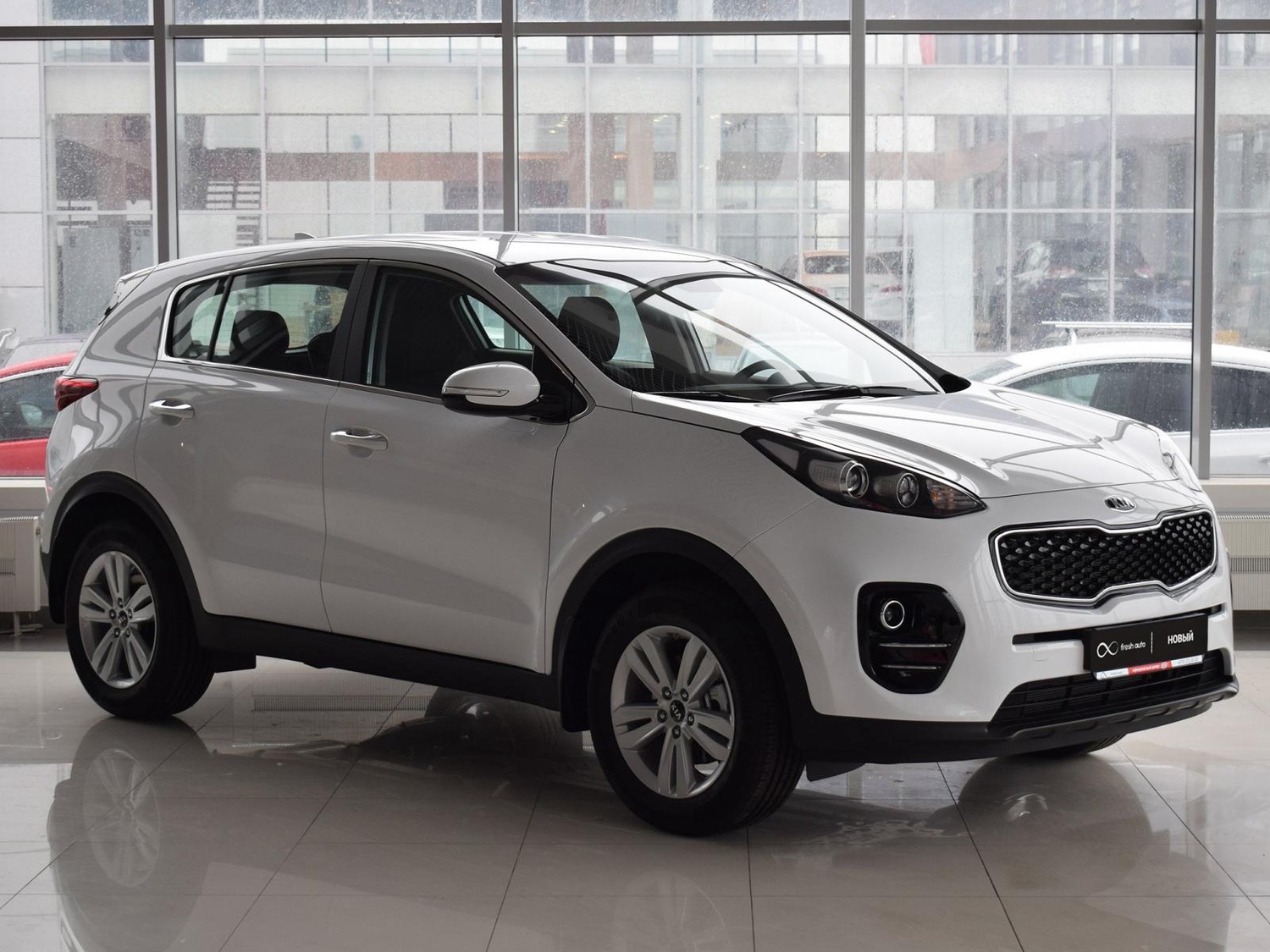 KIA Автомир - Официальный дилер КИА в Москве. Купить новый KIA Sportage 2018, купить КИА Спортейдж в Москве
