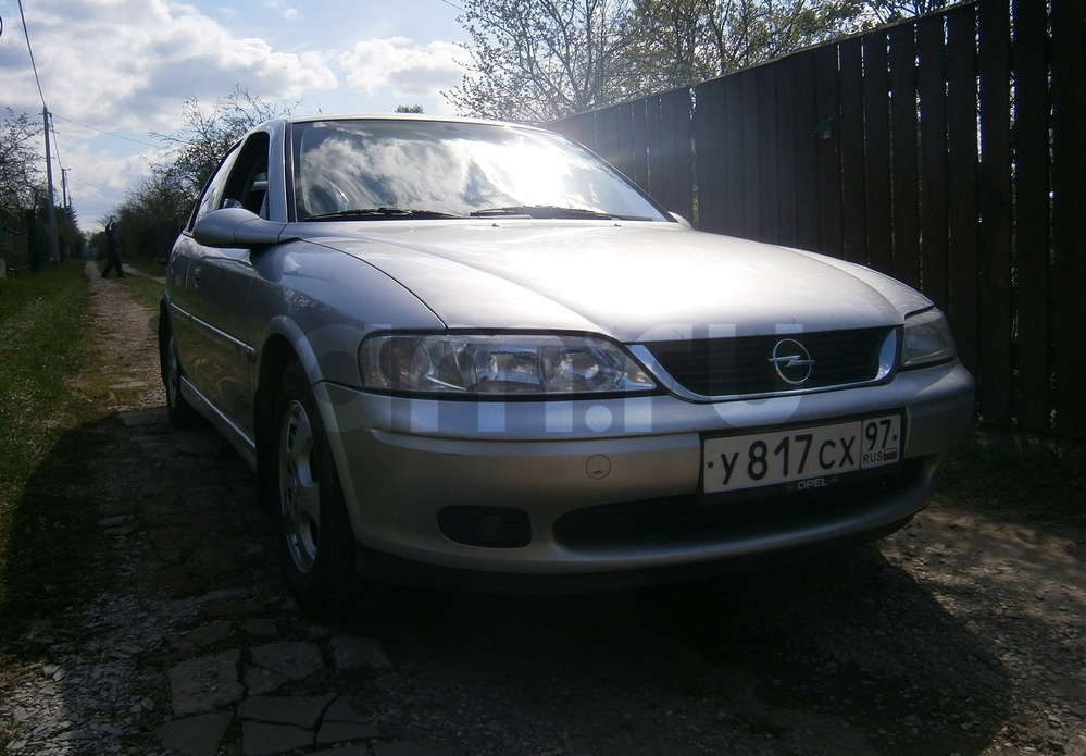 Комфортабельный автомобиль opel vectra Комфортабельный автомобиль opel vectra