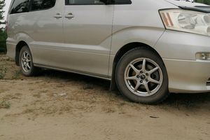 Тойота альфард 2002
