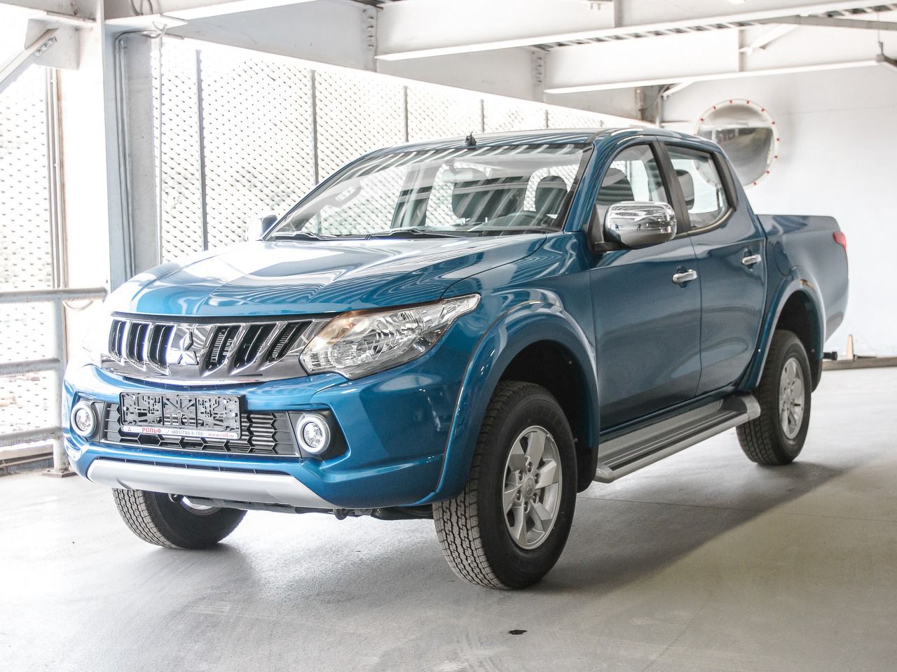Новый Mitsubishi L200 станет более легковым Новый Mitsubishi L200 станет более легковым