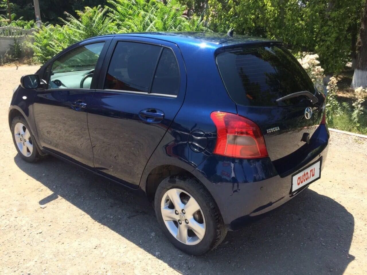 Тойота ярис 2007 акб. Замена радиатора тойота ярис 2007. Тойота ярис 2007 г. Toyota yaris 2007. Тойота ярис 2007 г.