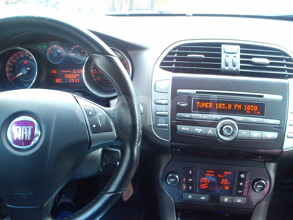 Fiat Bravo 1.4S MT (150 л. с.) Fiat Bravo 1.4S MT (150 л. с.)