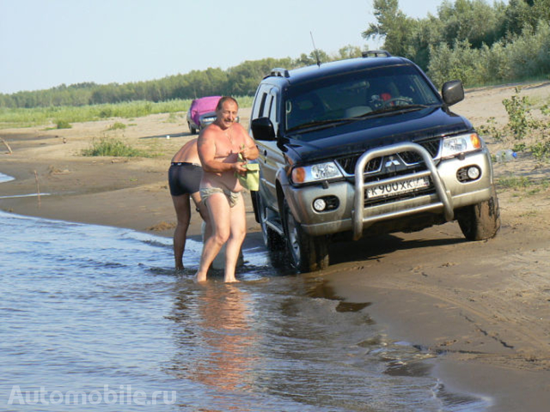 Mitsubishi Pajero Sport Mitsubishi Pajero Sport