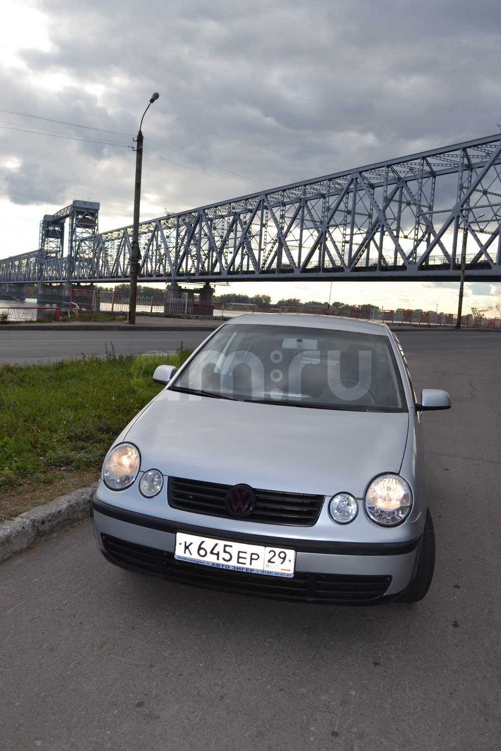 Volkswagen Polo 5.4 3MT (275 л. с.) Volkswagen Polo 5.4 3MT (275 л. с.)