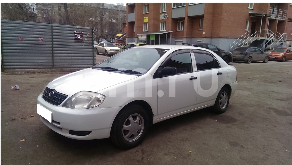 Toyota Corolla 1.3 MT (87 л. с.) Toyota Corolla 1.3 MT (87 л. с.)