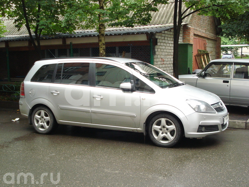 Opel Zafira Opel Zafira