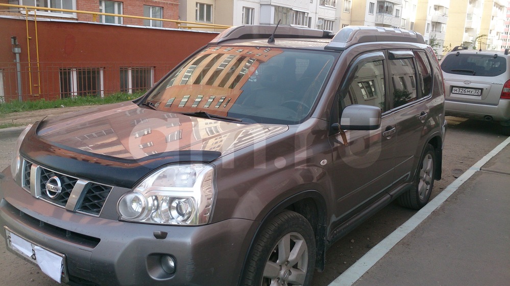 Nissan X-Trail 2.5 CVT AWD (169 л. с.) Nissan X-Trail 2.5 CVT AWD (169 л. с.)