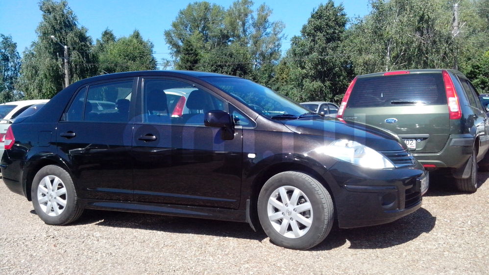 Nissan Tiida Nissan Tiida