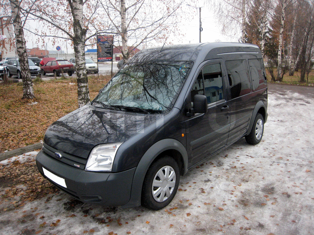 Ford Tourneo Connect 1.8 TDCi MT SWB (90 л. с.) Ford Tourneo Connect 1.8 TDCi MT SWB (90 л. с.)