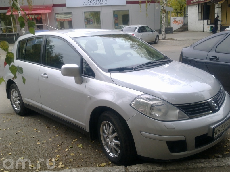 Nissan Tiida Nissan Tiida