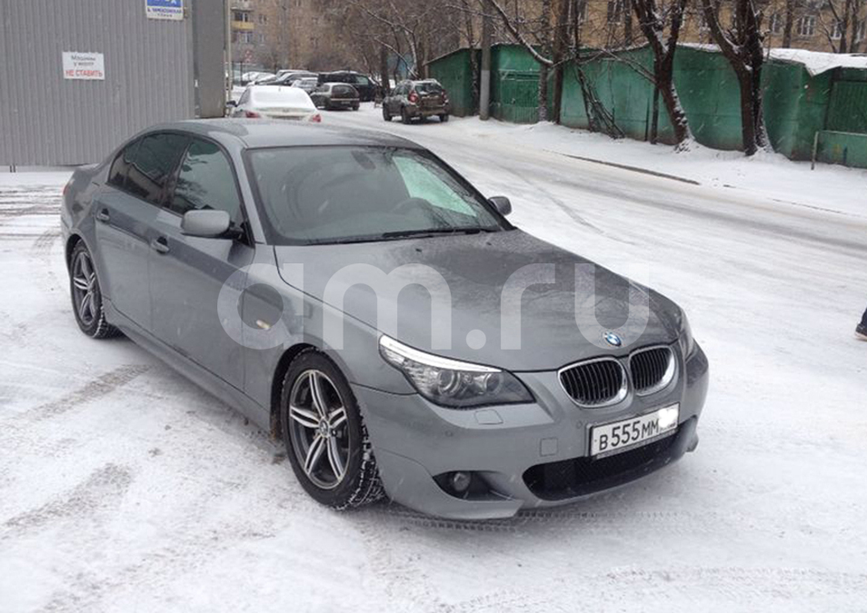 BMW 5 серия 525i AT (218 л. с.) BMW 5 серия 525i AT (218 л. с.)