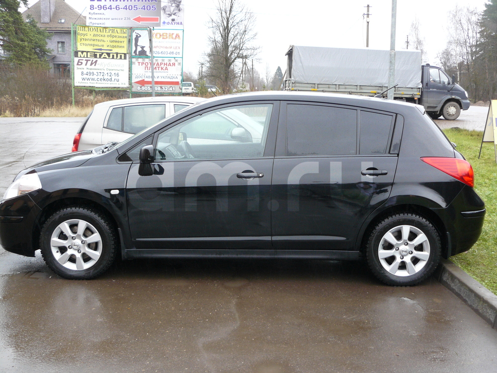 Nissan Tiida Nissan Tiida
