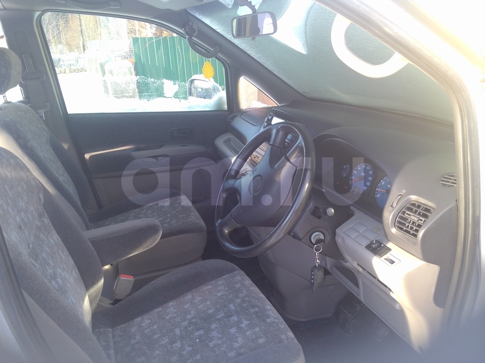 Nissan Serena Nissan Serena