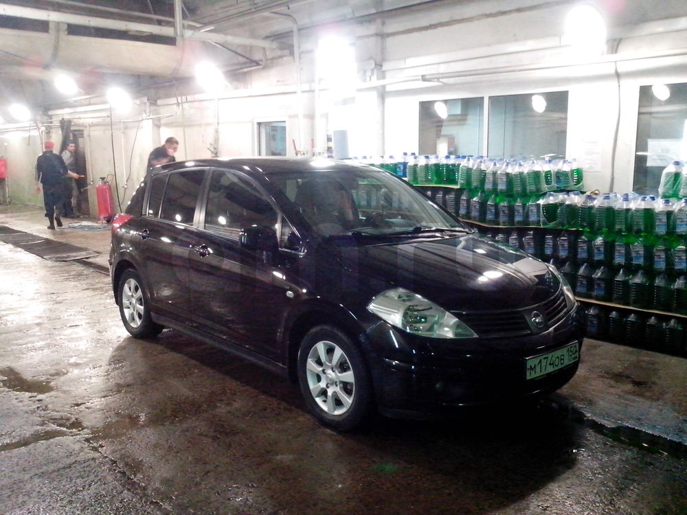 Nissan Tiida Nissan Tiida