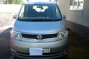 Nissan Serena Nissan Serena