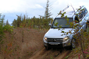 Mitsubishi Pajero Mitsubishi Pajero