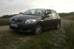 Toyota Auris Toyota Auris