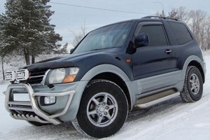Mitsubishi Pajero Mitsubishi Pajero