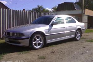 BMW 7 серия BMW 7 серия