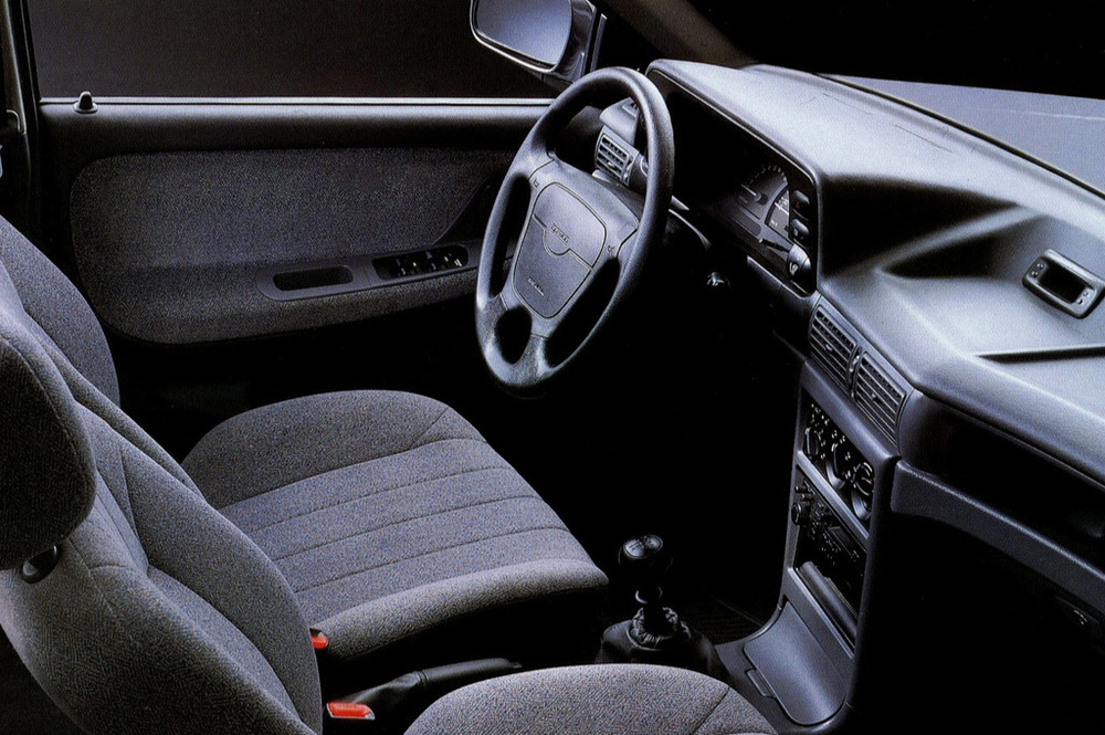 top 7 otechestvennyh mashin za 100 000 rub