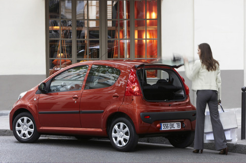 vybor peugeot 107 s probegom